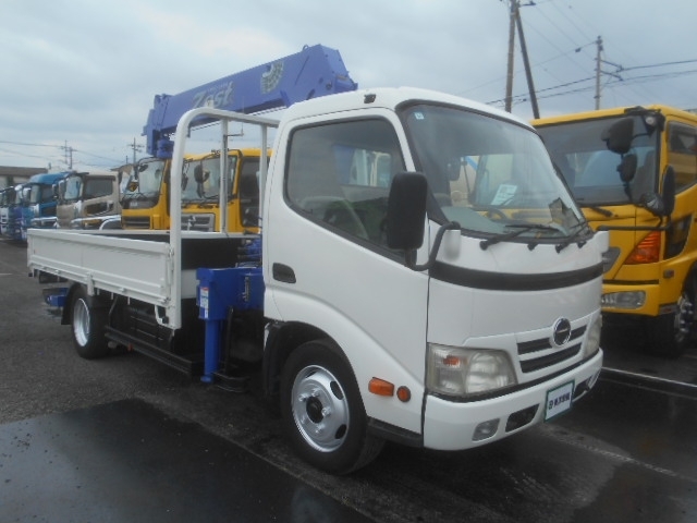 [クレーン付平ボディ] H23 デュトロ 5段ラジコン 2.9t吊 リアジャッキ付 標準ロングボディ 積載2.9t 車検付R8/6