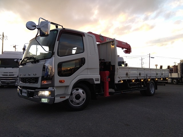 [クレーン付平ボディ] H27 ファイター 古河ユニック製 積載1.85t 走行8.2万km 車検付