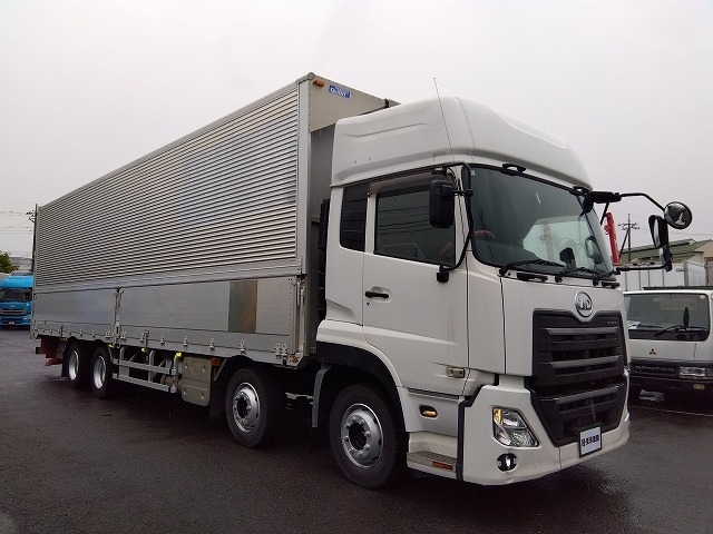 [アルミウイング] H30 クオン 4軸低床 後輪エアサス 積載13.7t ハイルーフ 日本トレクス AT車 走行73.6万㎞